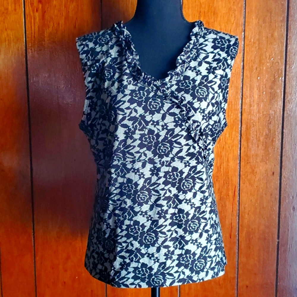 Black and Gray Lace patterned top